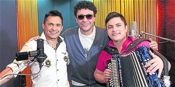 grammy latino vallenato 2014 - jorge celedon - sin fronteras